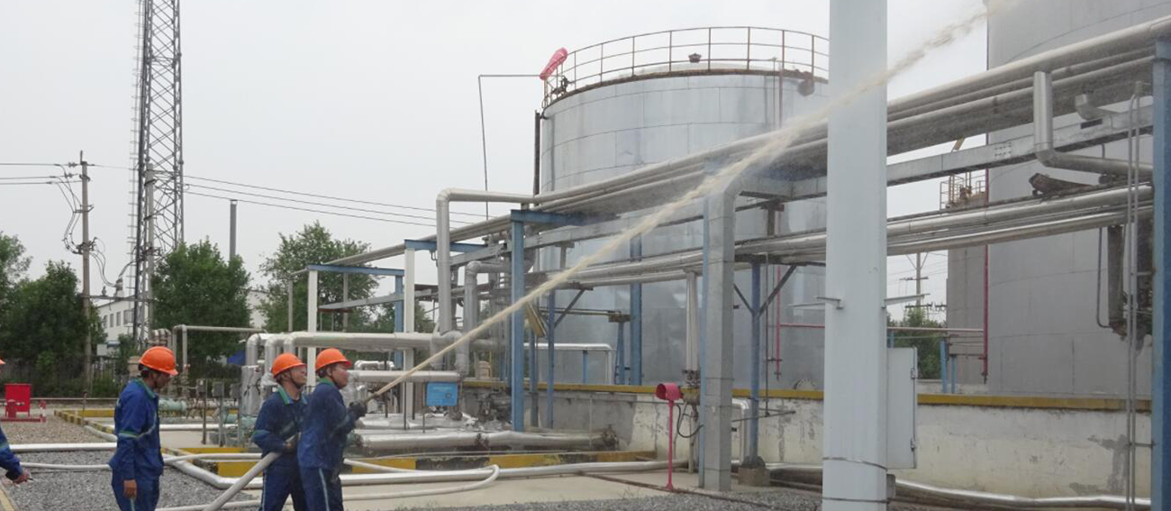 Hi-tech Spring Organizes an Emergency Drill against Fire and Explosion Caused by Product Tank Material Leakage